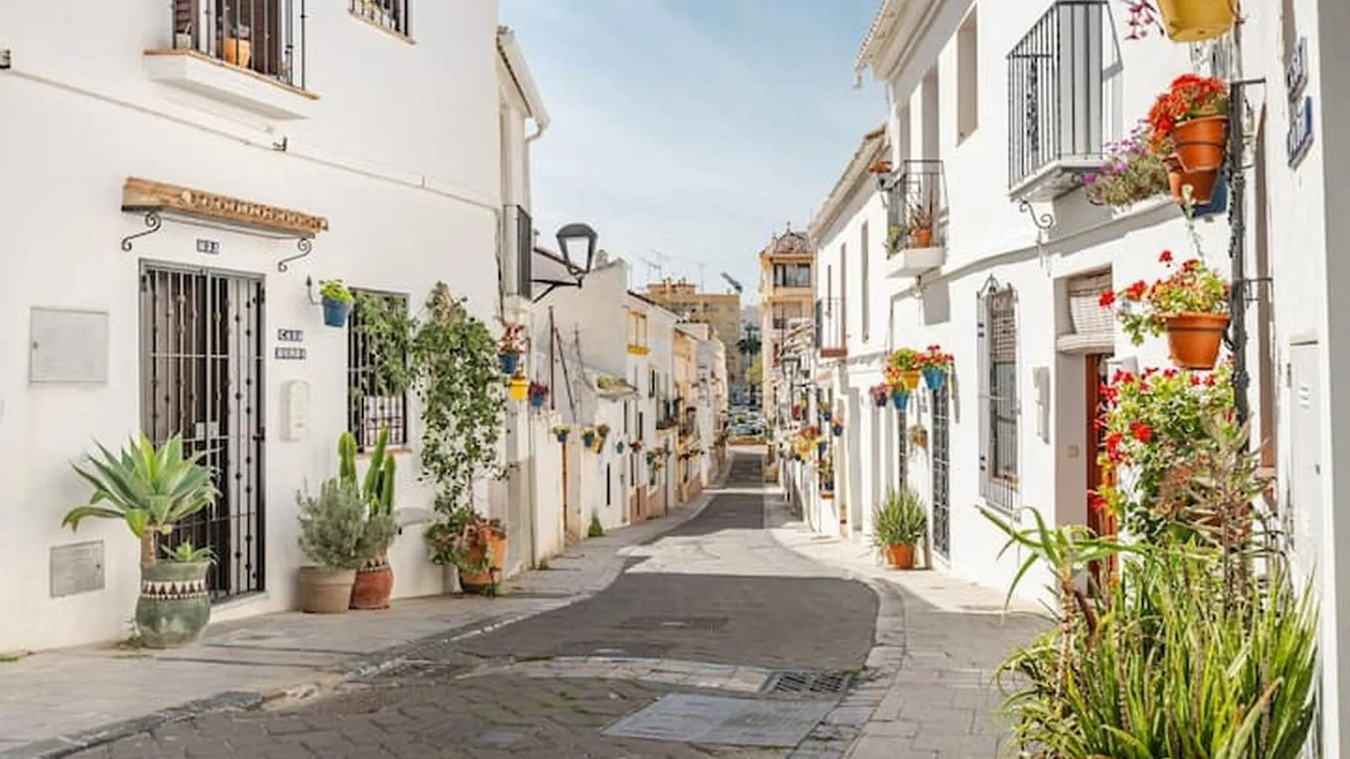 Paradiset Estepona 0*,  İspanya